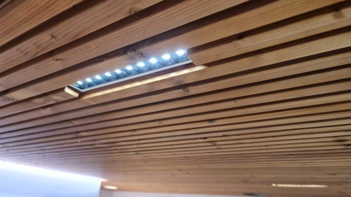 Strip ceiling lighting and strip ceiling at low cost Strip ceiling lighting and strip ceiling at low cost