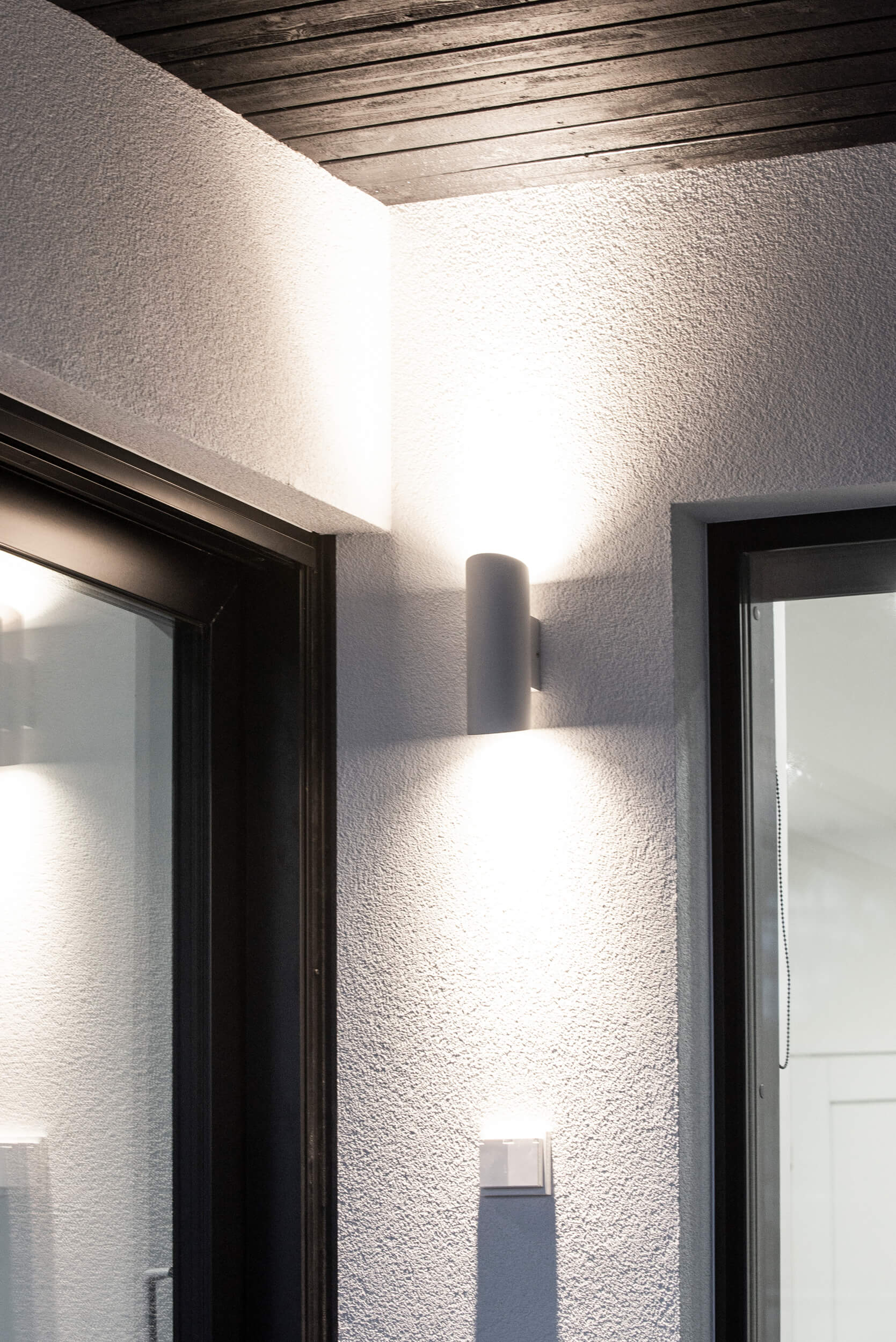 Entrance lighting Oblique white LedStore.fi