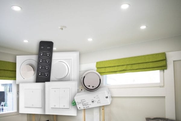 How do the wireless control of LED lighting works? How do the wireless control of LED lighting works?