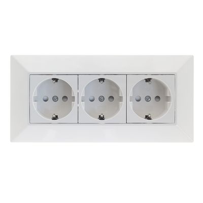 Polygon and rectangle diagram for LED lighting design; polygon sides: 74mm, 80mm, 84mm; rectangle: 176mm x 84mm.