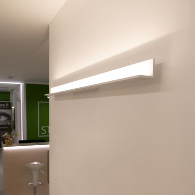 Indoor LED wall light fixture — BLADE 1200, water resistant IP54, matte white 16,8W, 3000K