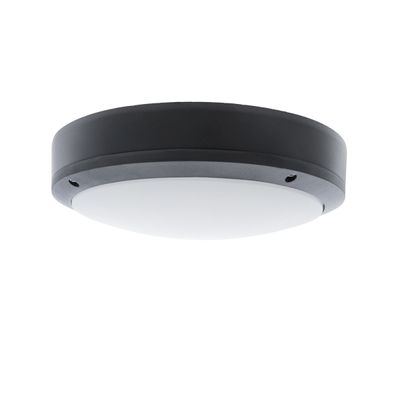 Round black LED ceiling luminaire with white diffuser, bottom view, ideal for modern spaces and efficient lighting solutions.