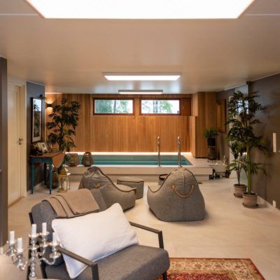 Stunning lighting - the pearl of the pools Stunning lighting - the pearl of the pools