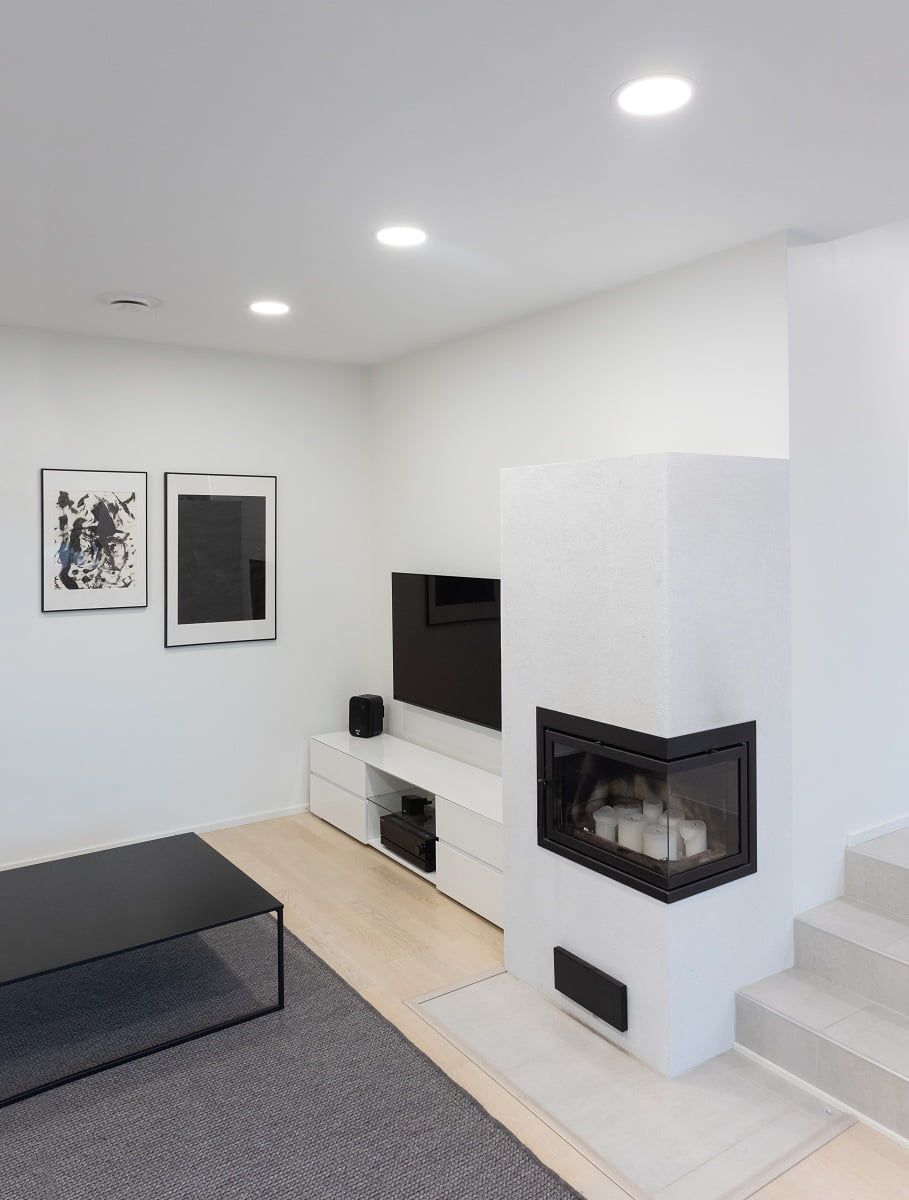 The ceilings are not dazzling, but illuminate well. The light opens up with a wide opening angle. ©LedStore