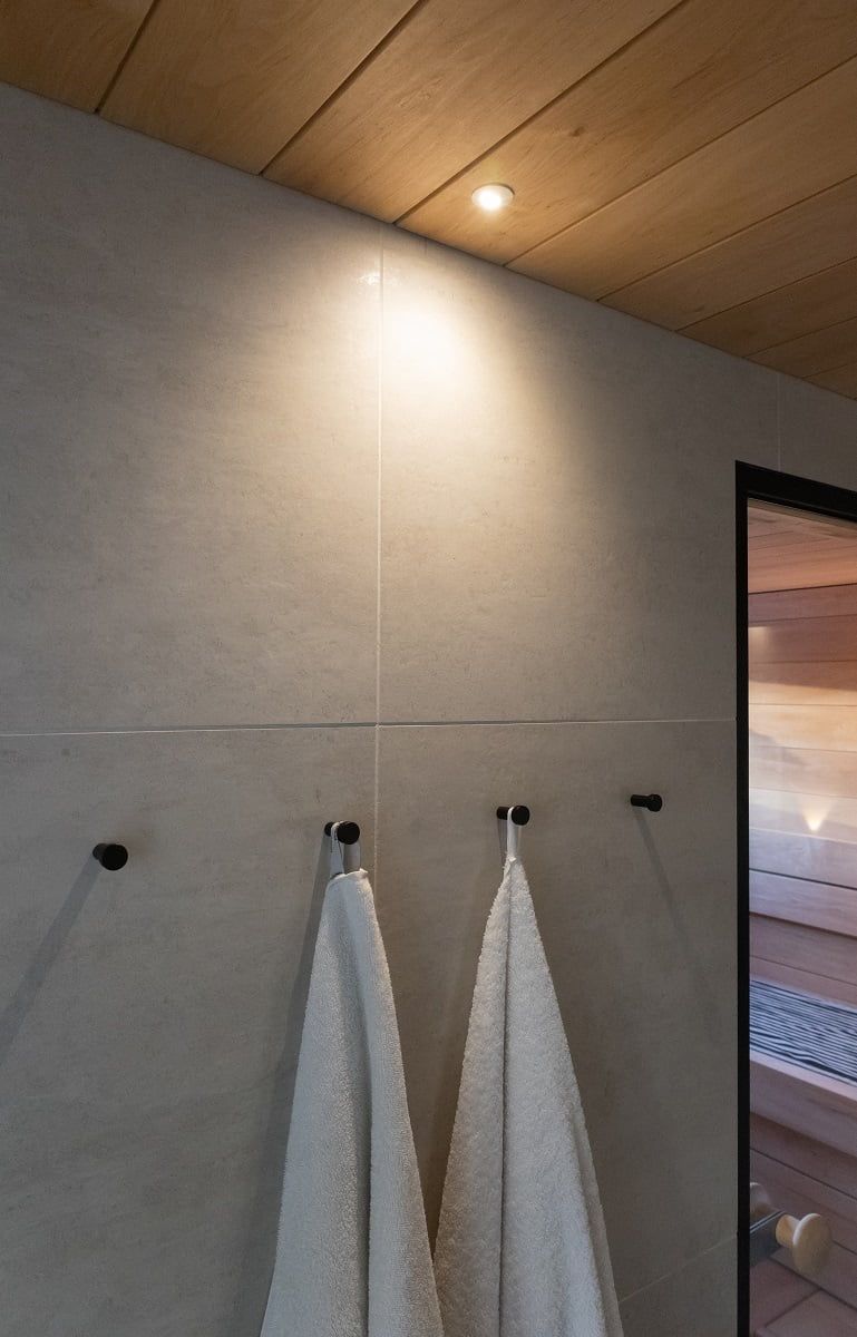 Moon sauna spotlight on the bathroom wall. ©LedStore