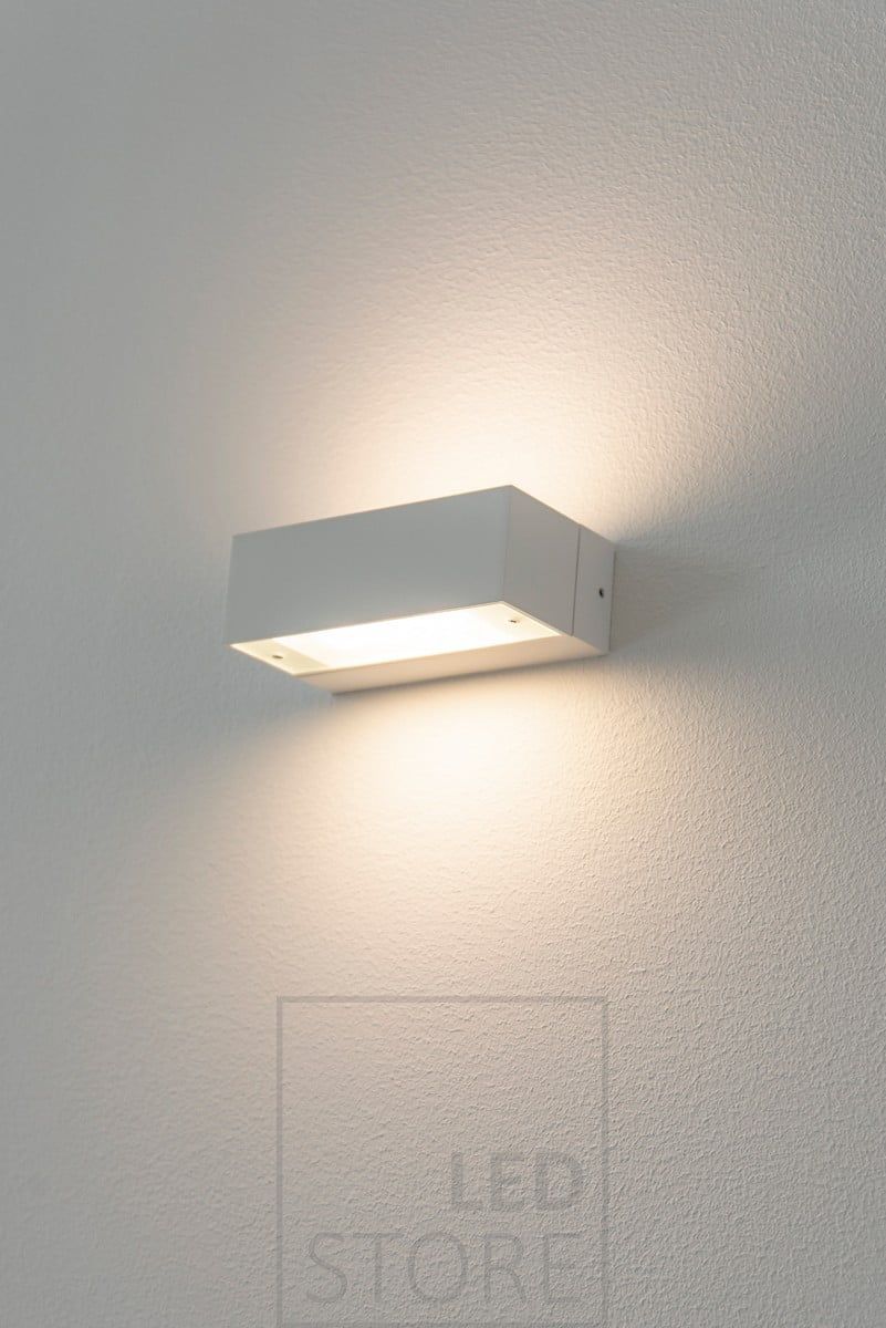 ANGULAR bi-directional wall lamp. Shines through the etched glass with a beautifully soft and atmospheric light. Ledstore.fi