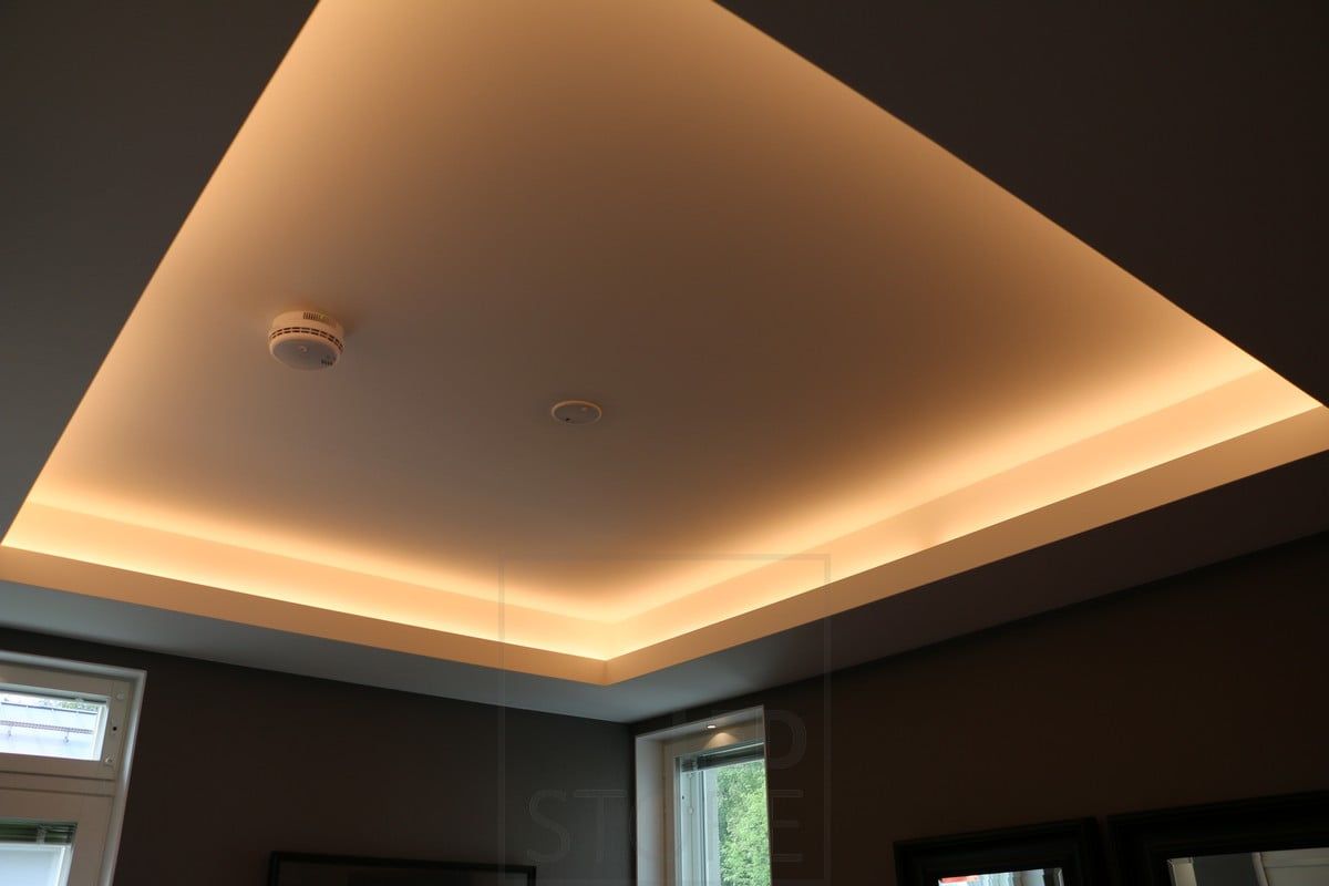 Housing Fair 2015: lighted ceiling, led strip light circulating on the ceiling as a ring. Ledstore.fi