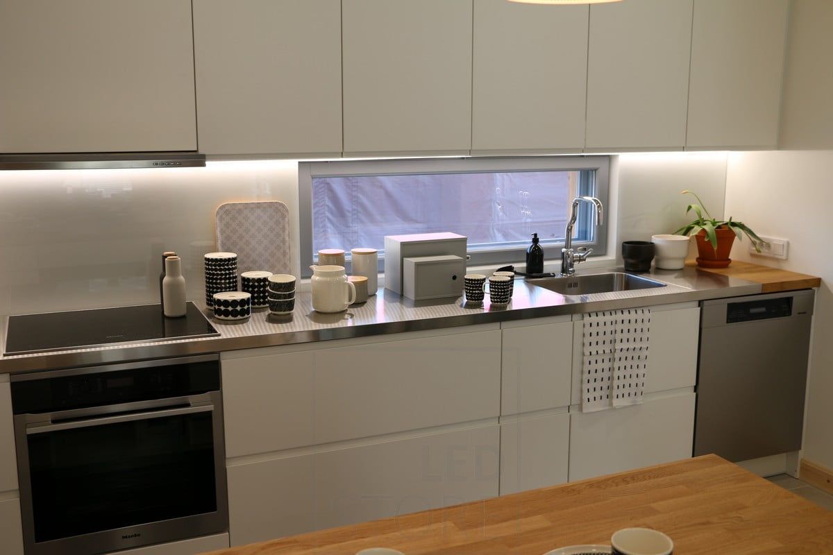 Housing Fair 2015: kitchen countertop lighting with led strips. Ledstore.fi
