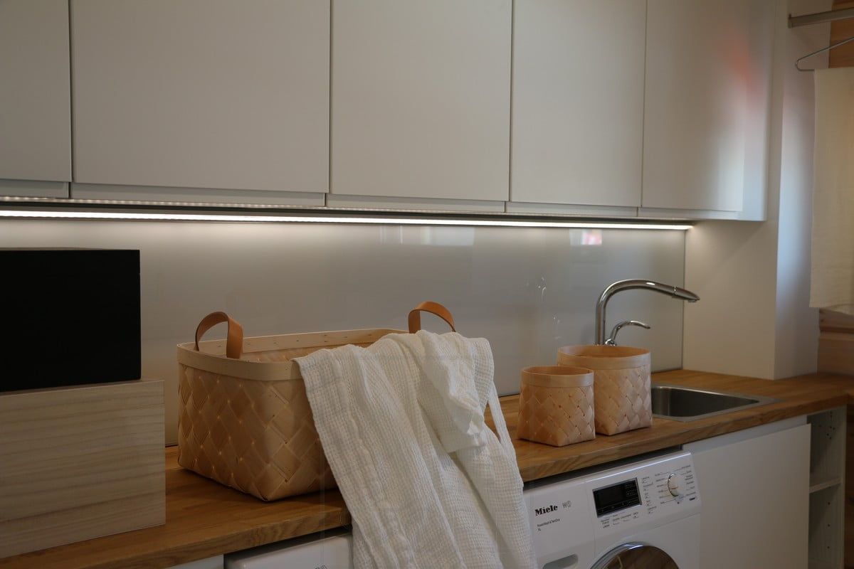 Housing fair 2015: countertop lighting in the utility room with led strip. Ledstore.fi
