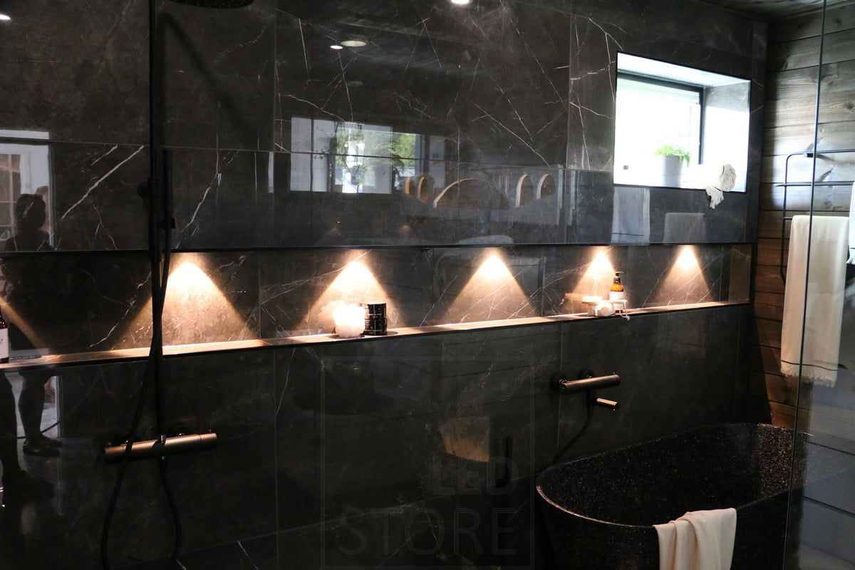 Housing Fair 2019: Small led spots on a soap shelf as accent lighting. Ledstore.fi