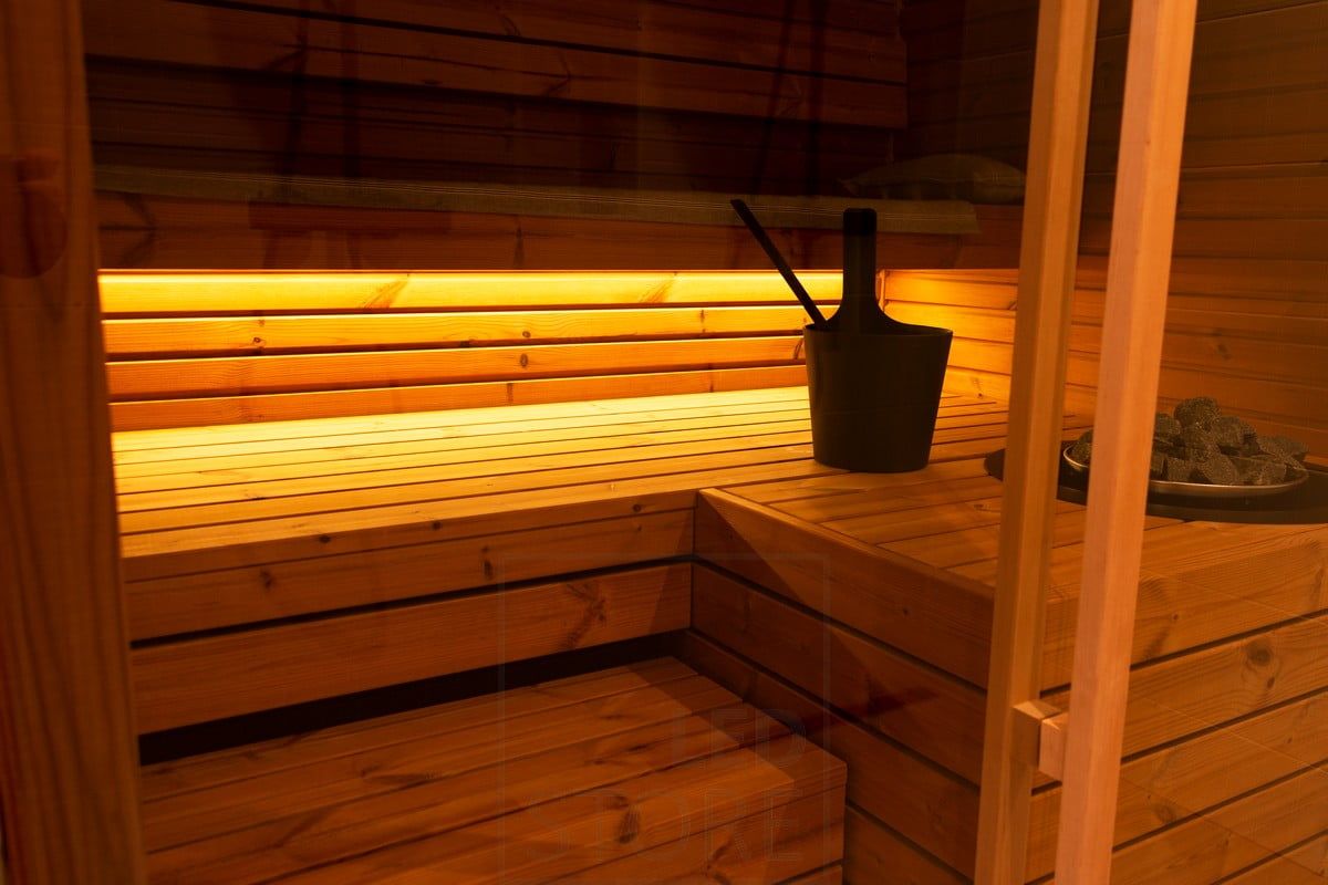 Housing Fair 2020: led strip light under the ceiling, illuminating the soft, indirect light. Ledstore.fi