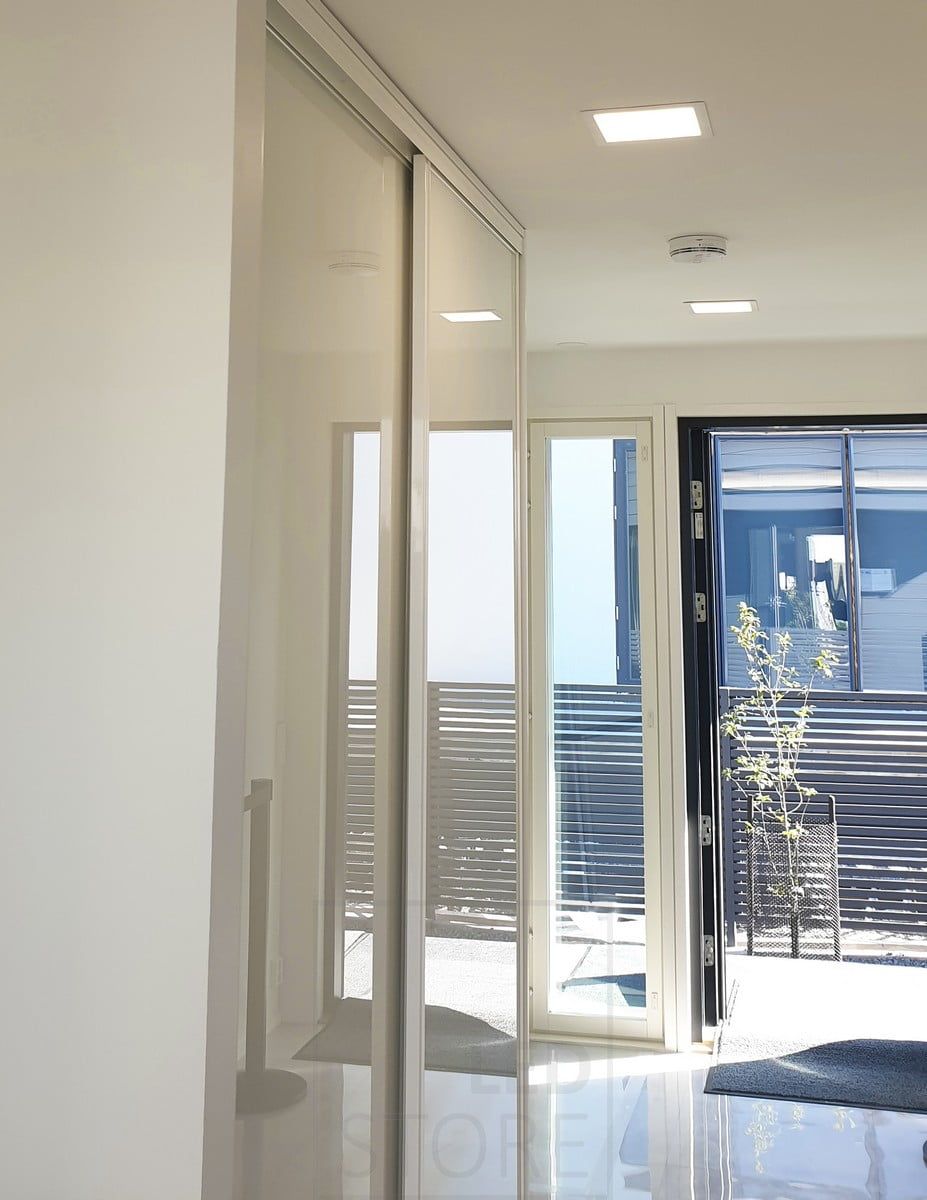 Housing fair: 200x200 led panels in the hallway box. Ledstore.fi