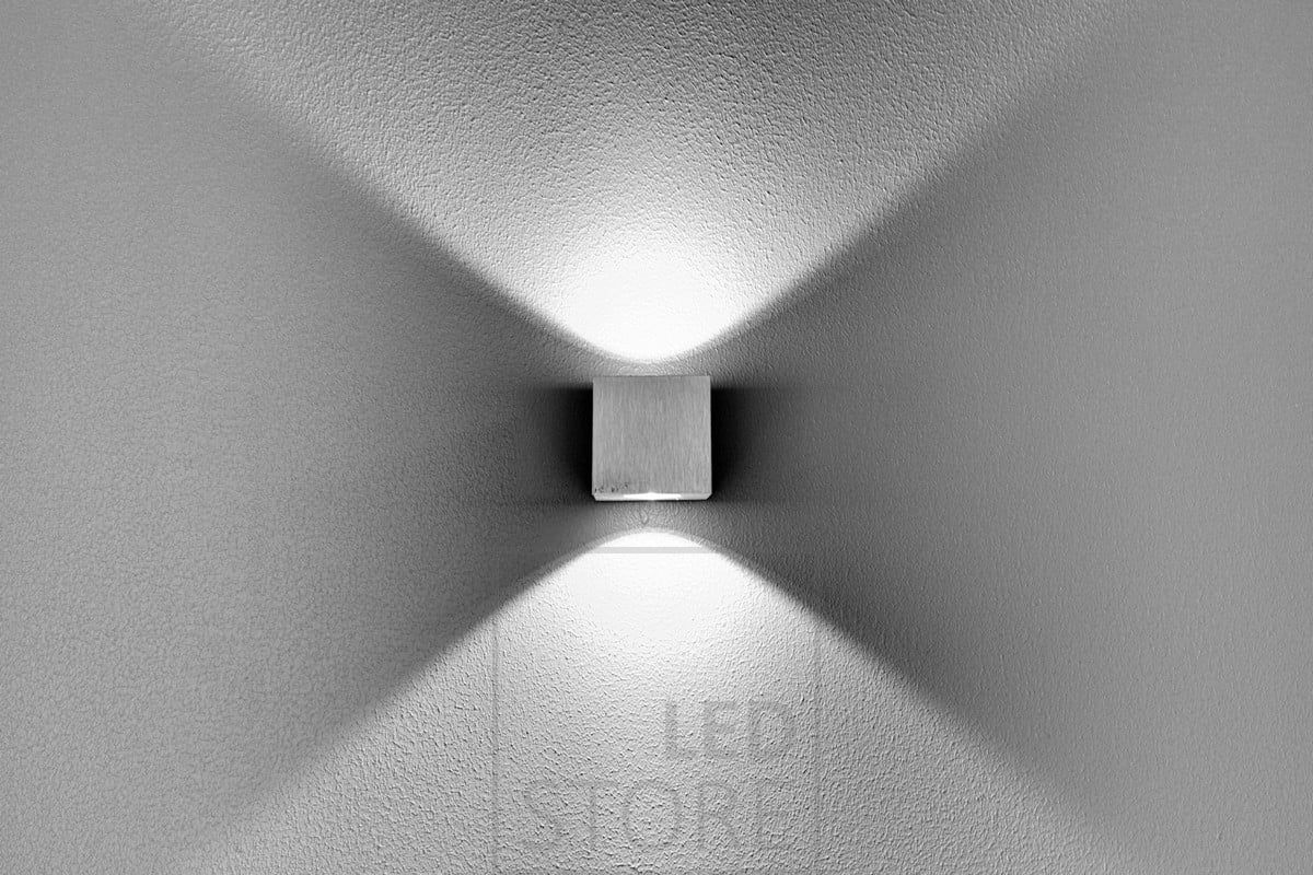 The small CUBIC lamp creates a wide and beautiful light pattern on the wall. The wall CUBIC has a luminous intensity equivalent to about 2x15W halogen, giving a total light output of about 2x200 lumens. Ledstore.fi