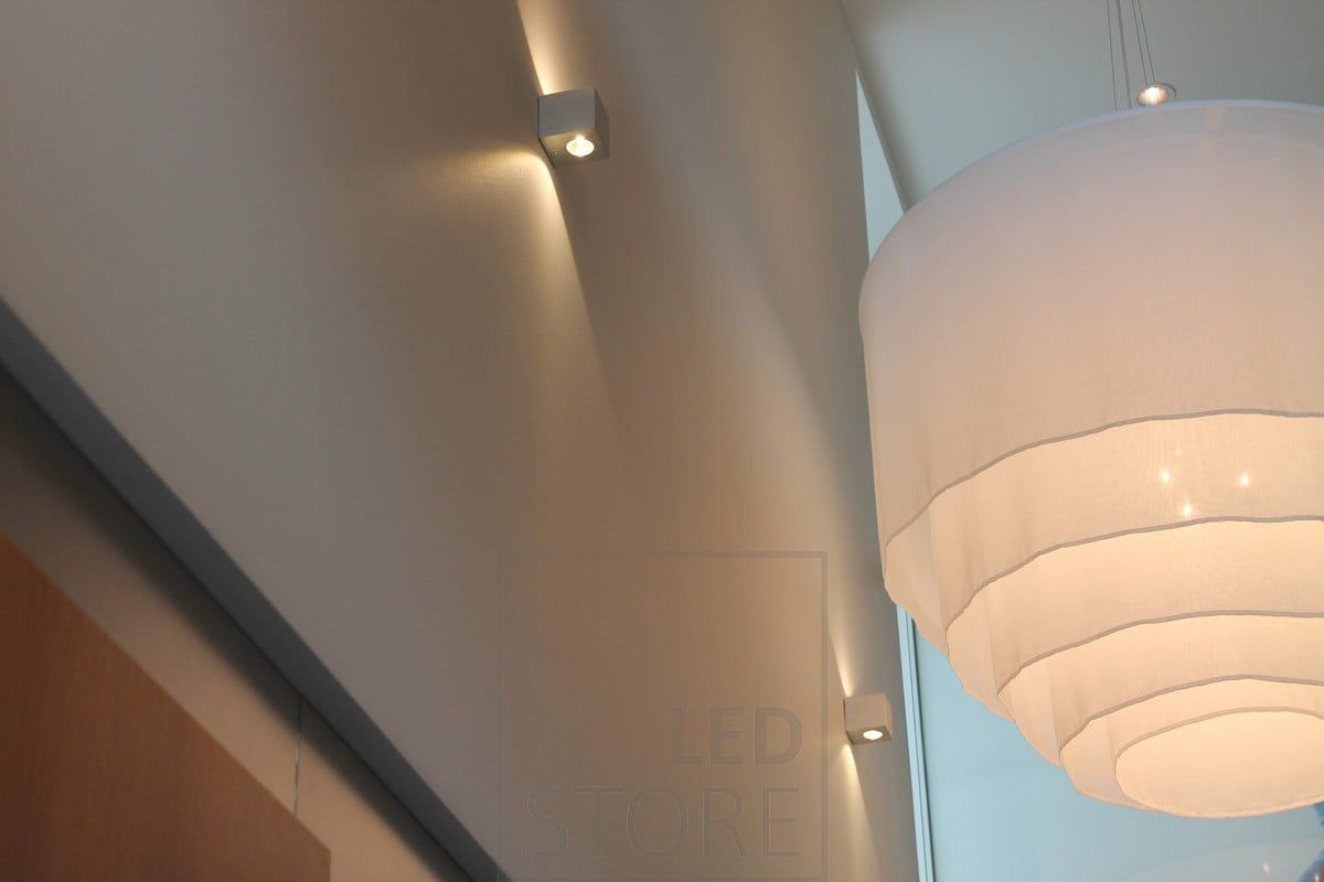 CUBIC led wall lamp with bi-directional wall illumination. The light pattern forms a beautiful fan pattern on the wall. Ledstore.fi