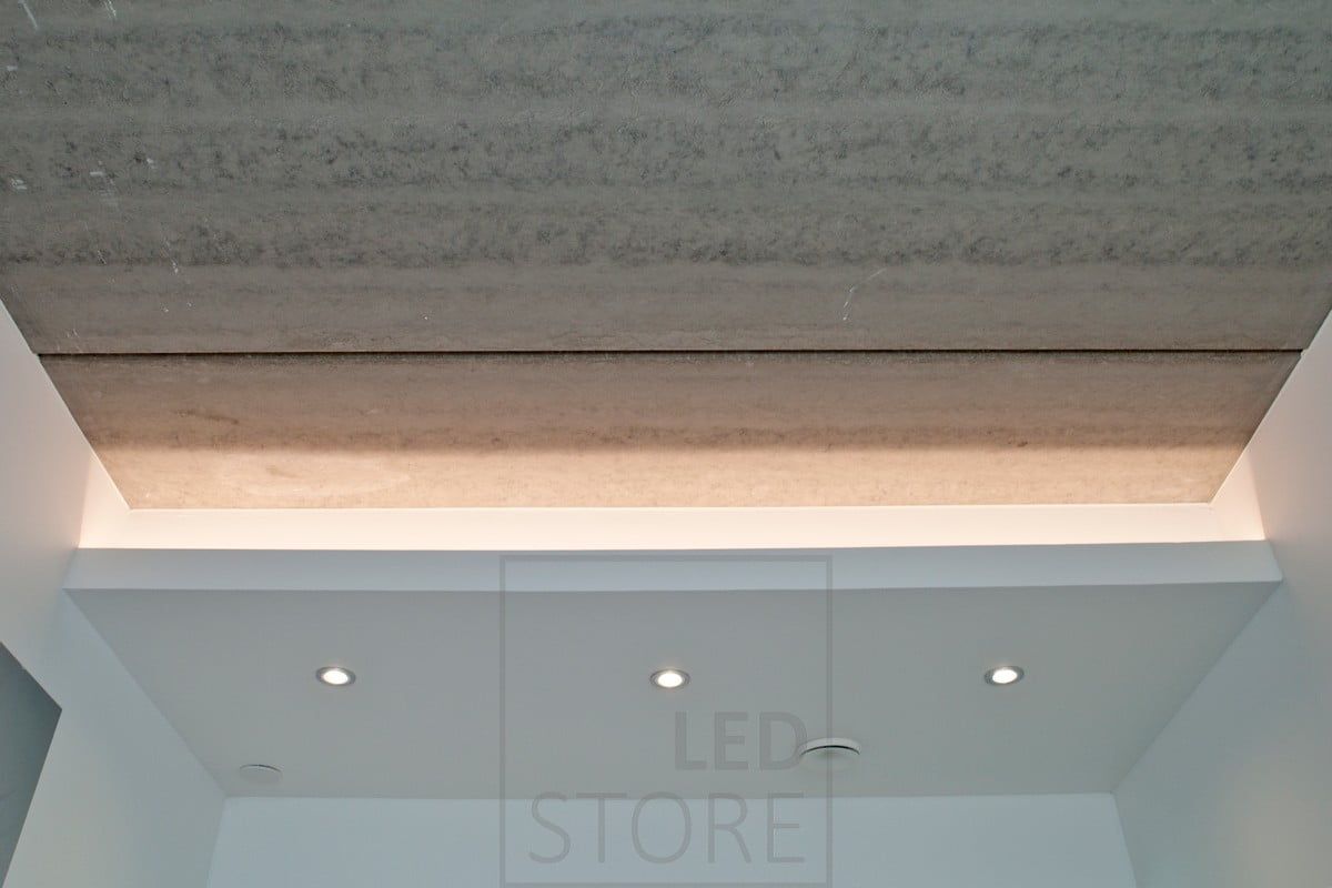 LED Store logo on a green background with a white square with the text "LED STORE" in bold to highlight energy efficient lighting solutions.