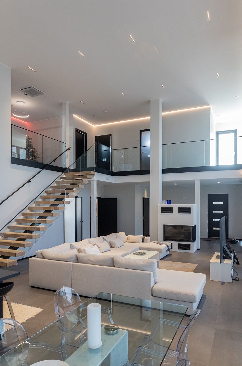 LED strip around the wall on the upstairs landing