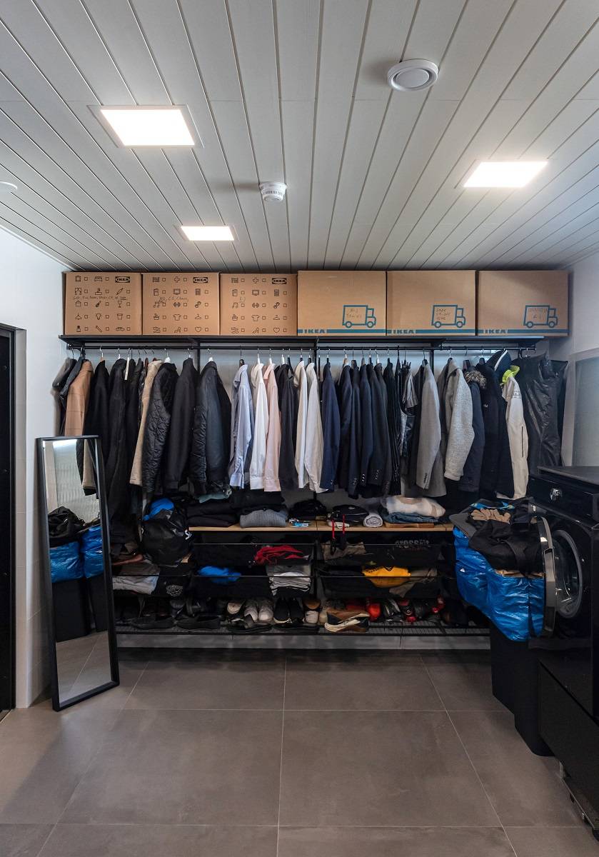 Three led panel 300x300 flush mounted in the ceiling.