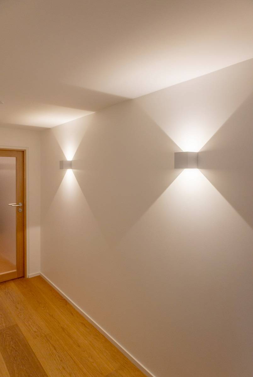 FUNK wall lamps in the hallway