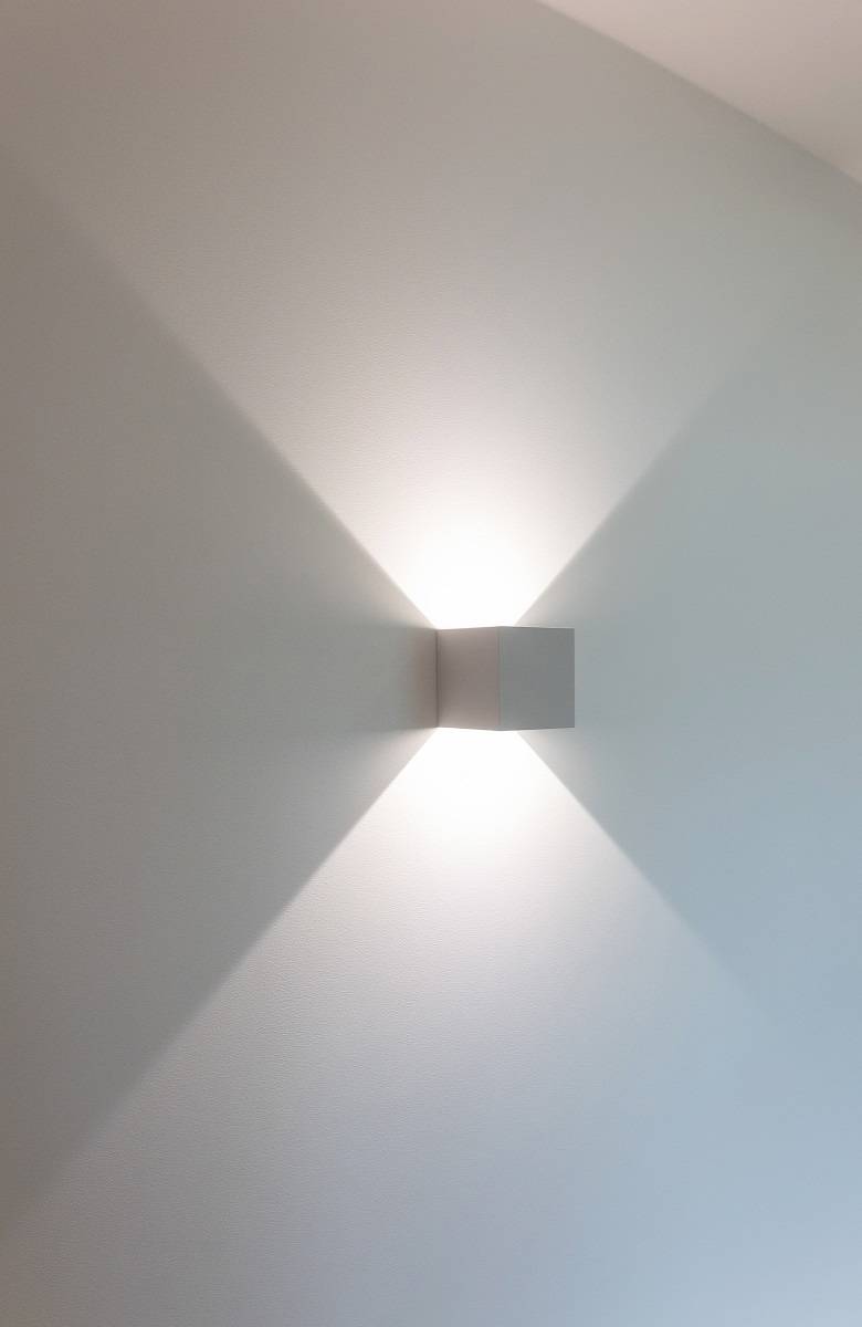 White FUNK wall lamp.