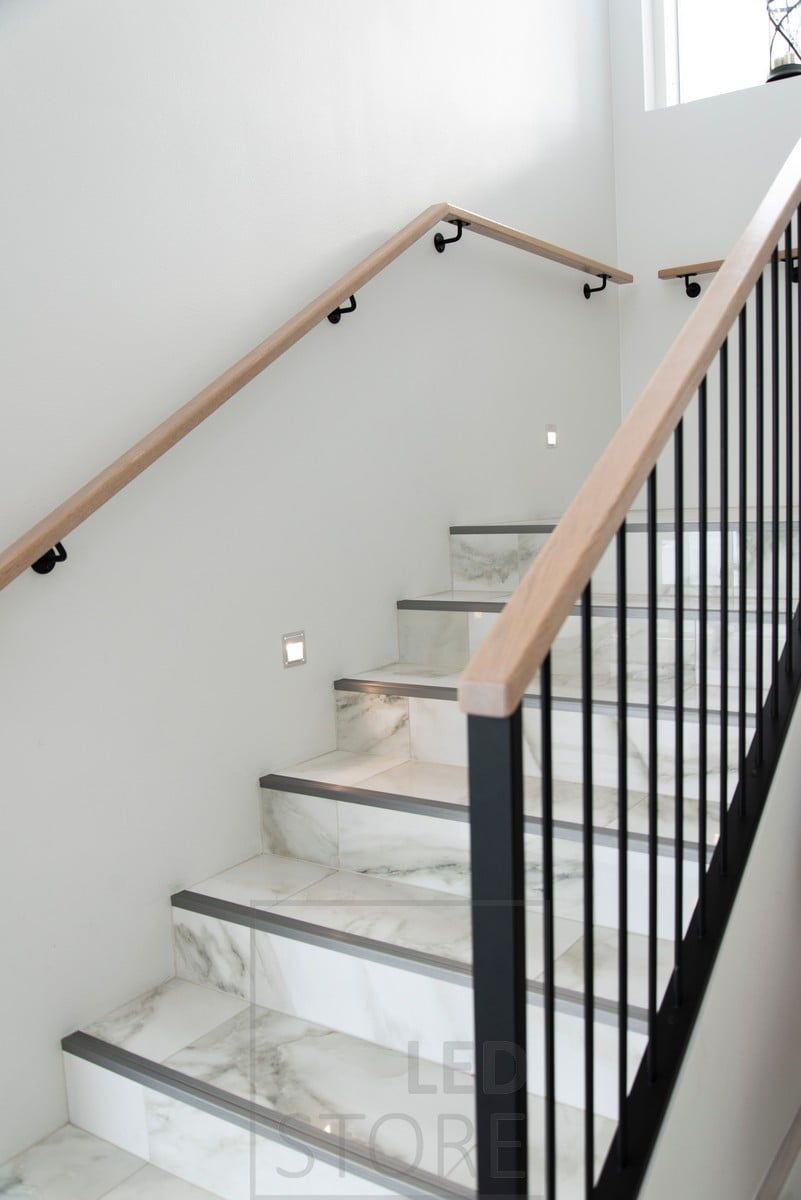 Stair light led IN-WALL illuminating soft and atmospheric light on the steps. The recessed wall light is simple and elegant. Also available in black and white. Ledstore.fi