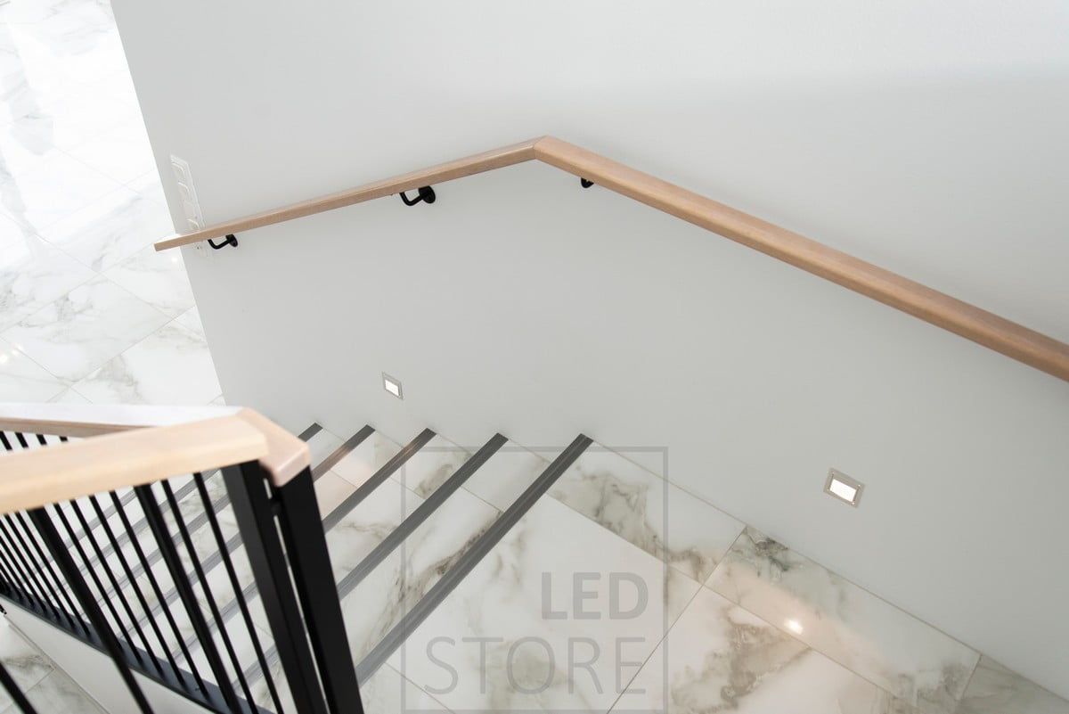 Stair light led IN-WALL illuminating soft and atmospheric light on the steps. The recessed wall light is minimalist and elegant. Also available in black and white. Ledstore.fi