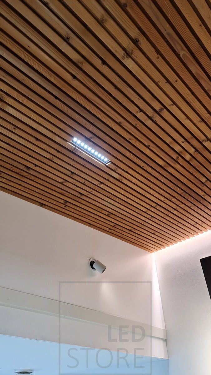 LINJA 10 recessed in the trussed ceiling. The luminaire is perfect for narrow-angle lighting and the light output is sufficient even in high ceilings. Ledstore.fi