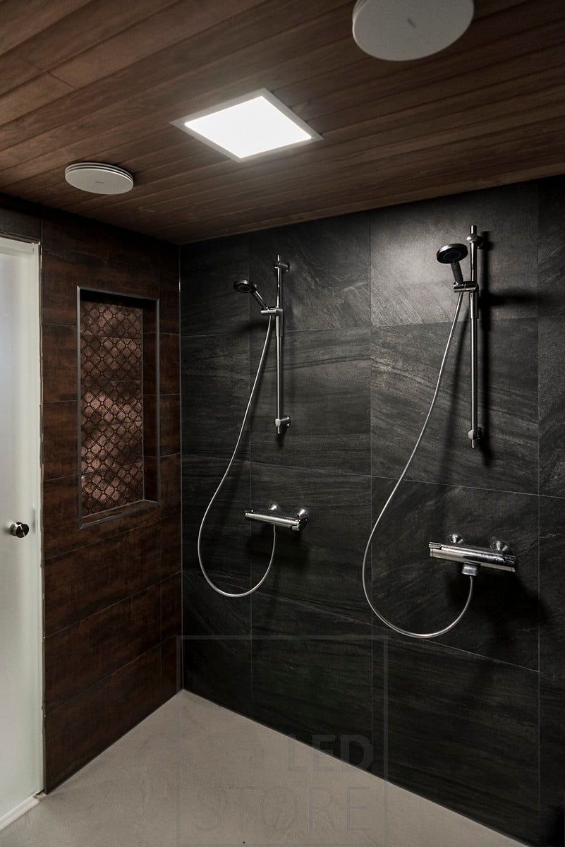 UPPOAVA led panel for the shower room. The luminaire is moisture-proof (IP54). Ledstore.fi