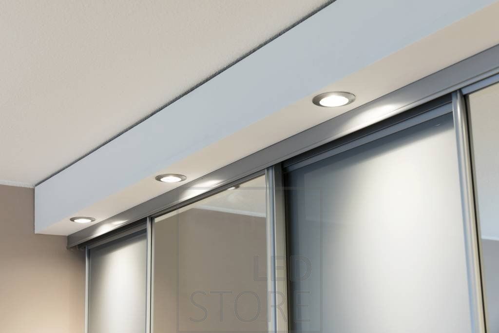 Led spots above the cabinet on the drawer, illuminating the cabinet contents and the front of the cabinet. Ledstore.fi