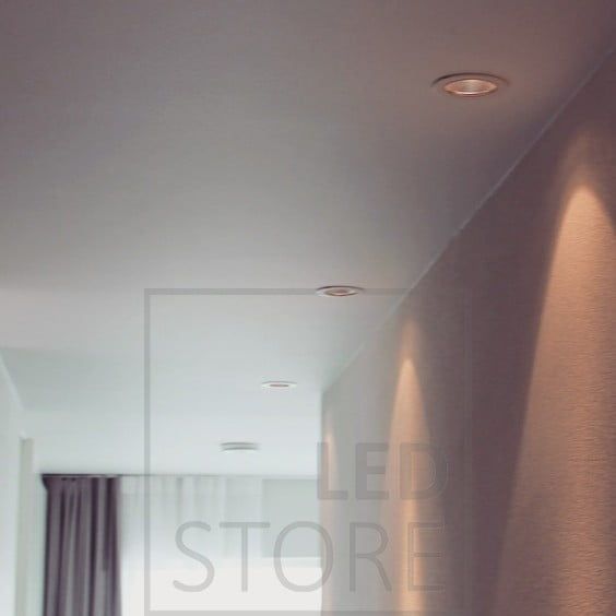 The light pattern of the LED spotlights placed close to the wall is beautifully highlighted. Ledstore.fi