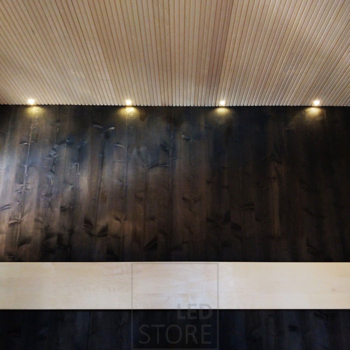 Led spots in sauna. Our sauna spotlight series have a high moisture protection power supply and durable rubber cables. Ledstore.fi