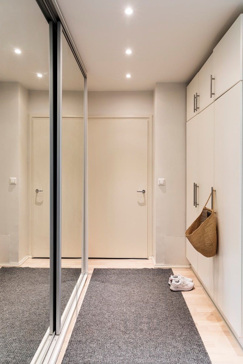 Round led downlights illuminating the hallways. Ledstore.fi