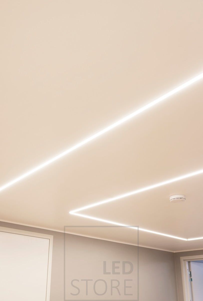Led strip with an uppoprofile created shapes on the ceiling. In low spaces, the Uppoprofile is an excellent solution because it does not require much installation depth. Ledstore.fi