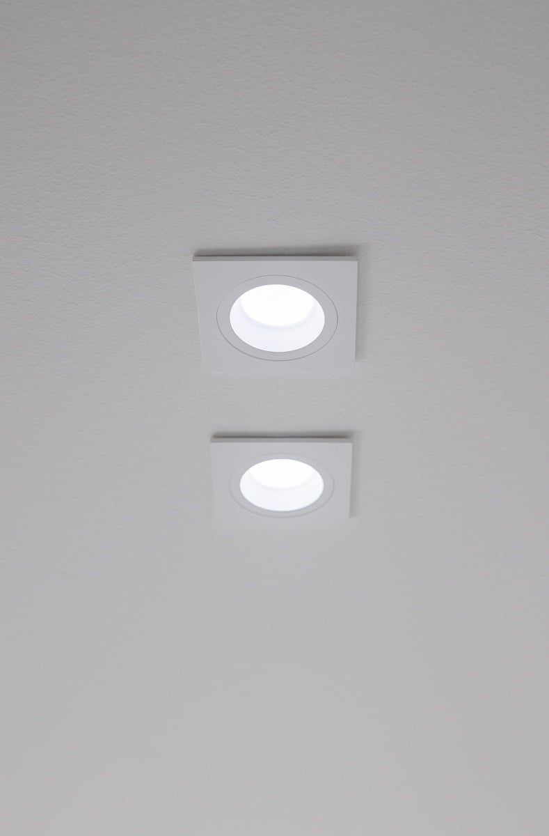 The fixed Kantti spot light opens 45 degrees and has excellent colour rendering. The light source is slightly deeper in the luminaire, which minimises glare. ©LedStore