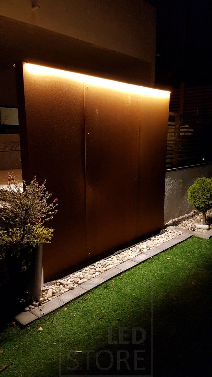 Lighting and highlighting of a water element with an outdoor LED strip. Ledstore.fi