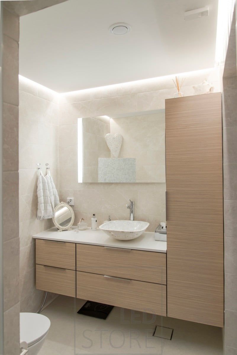 Downward facing led strip directed at the wall. The solution brings a beautiful and pleasant light to the space. Ledstore.fi