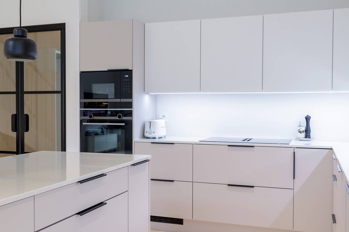 Flat lighting in the kitchen, new lighting 2025