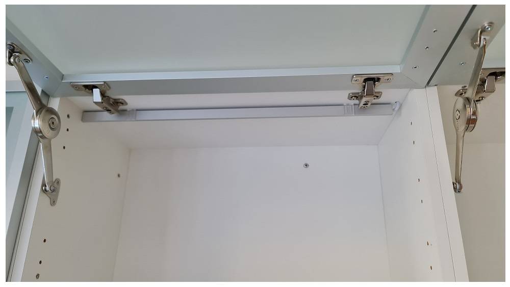 Led profile sits neatly in the cabinet