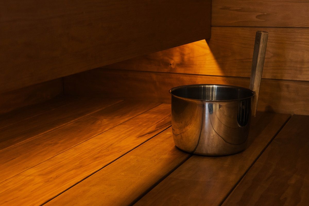 Sauna and lower sauna lighting with led strip and profile