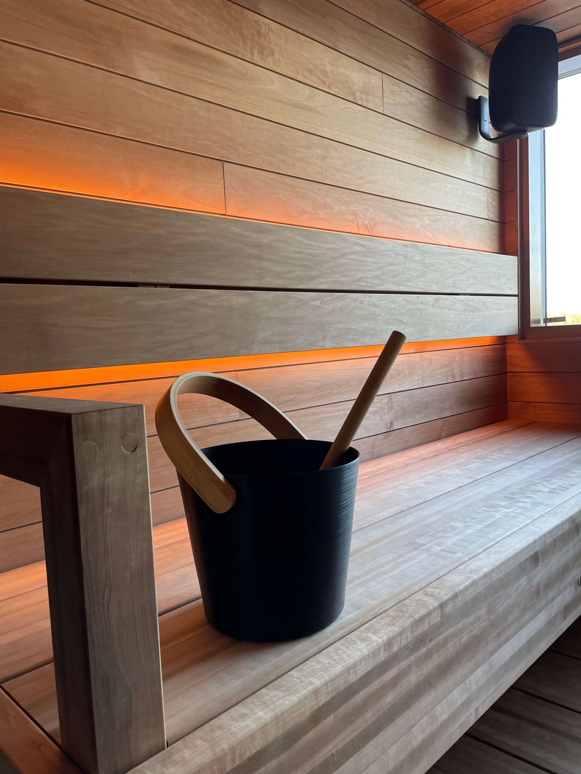 Colour temperature adjustable led ribbon in sauna.