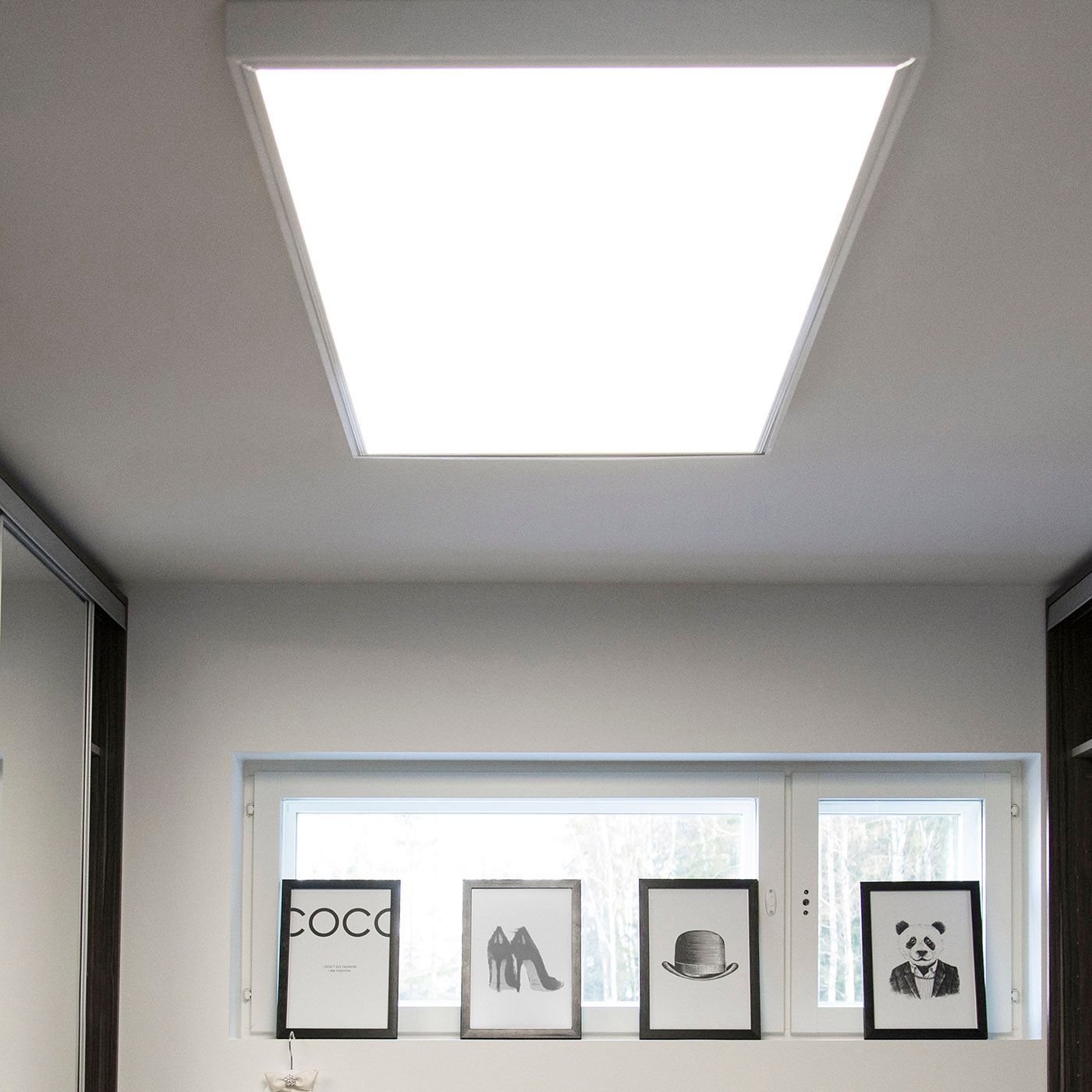 Led Panel 600*1200 in surface frame.